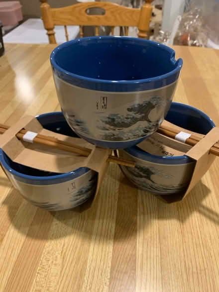 Photo of free Noodle bowls with chopsticks (Aurora near Eola & NY) #1