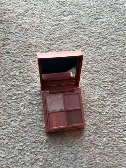 Photo of free MAC eyeshadow (SE10) #4