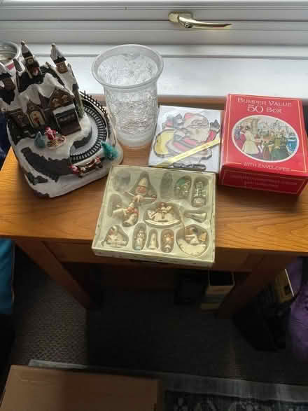 Photo of free Various Christmas Stuff (Linden GL1) #1