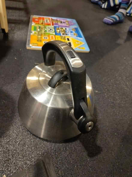 Photo of free Steel kettle (Old Ottawa south) #1