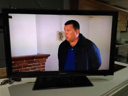 Photo of free Television (DA1) #1