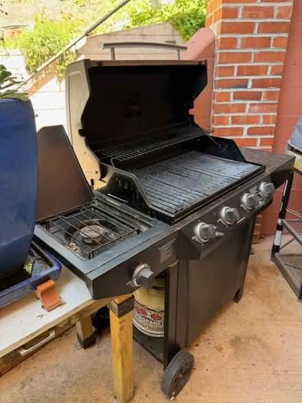 Photo of free CharBroil Grill (Greenbrae foothills) #3