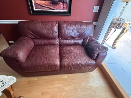 Photo of free Leather sofa and loveseat (Oak Brook) #2