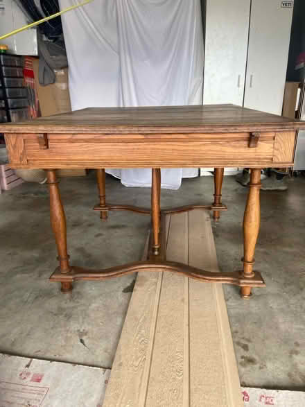 Photo of free Small dining table (East Petaluma) #3