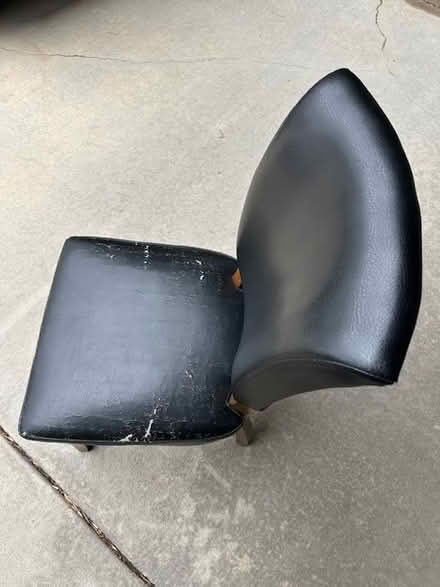 Photo of free Set of four comfy and sturdy chairs (Heatherwood) #3