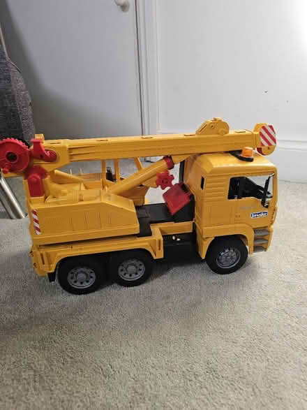 Photo of free Crane Toy (Kingston KT2) #2