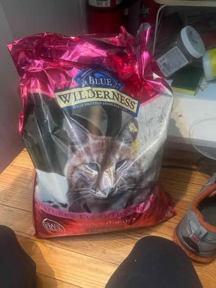 Photo of free Dry Cat Food - Salmon Flavor (Columbia Heights) #2
