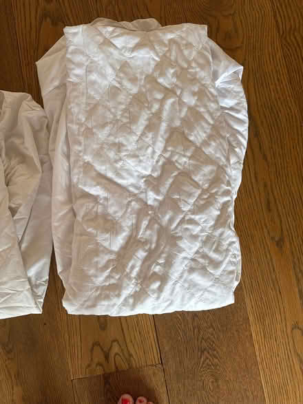 Photo of free Single sheet and mattress protector (Wheathampstead AL4) #1