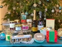 Photo of Raffle prizes (Woodhouse S13) #1
