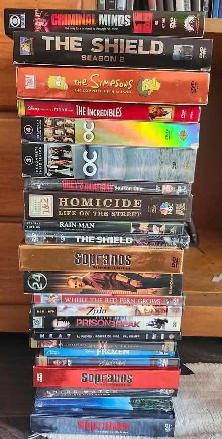 Photo of free Drowning in DVDs (Glen cairn) #4