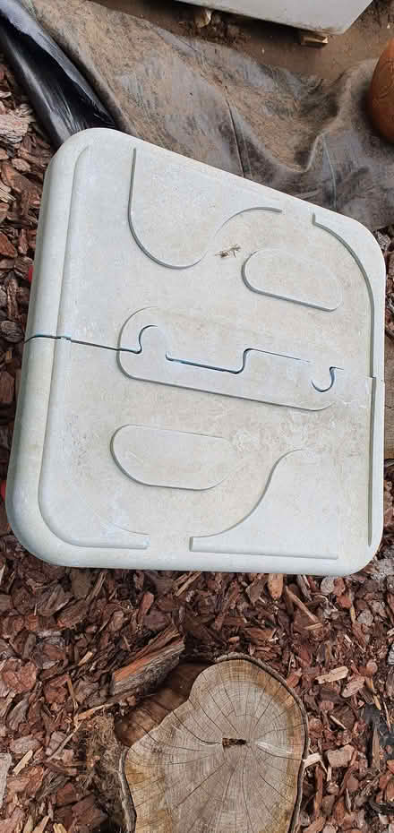 Photo of free Water /sand play table (Wokingham RG40) #1