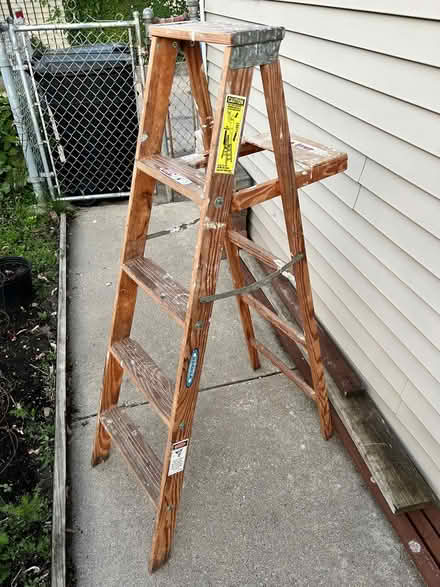 Photo of free Werner 5ft Ladder (Foster & California Ave) #1