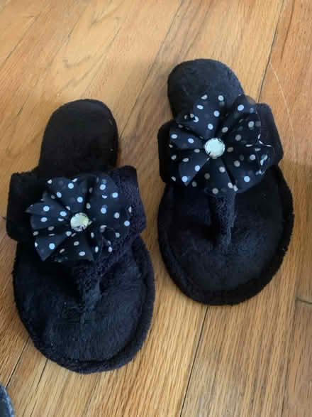 Photo of free Sandal-palooza! Sz 6 - 6.5 - 7 (Park Forest IL) #4