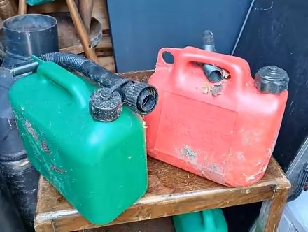 Photo of Gallon/5 Litre fuel can(s) (Pokesdown BH7) #1