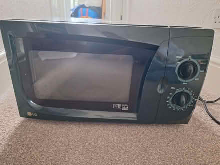 Photo of free Microwave (Swanley BR8) #1