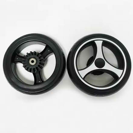 Photo of Pram wheels (Clerkenwell EC1R) #2