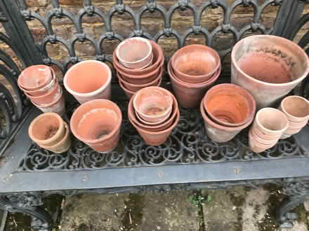 Photo of free Terracotta pots (Richmond TW9) #2