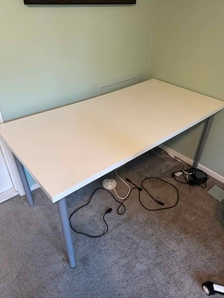 Photo of free White desk with adjustable legs (Olney) #1