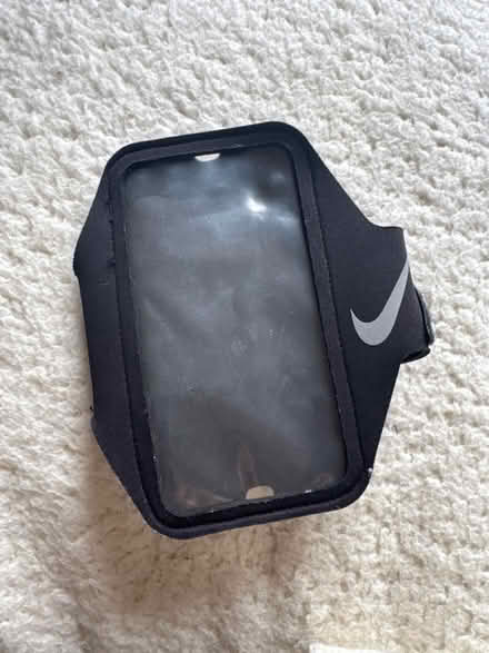 Photo of free Running Armband (Linslade LU7) #1
