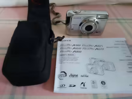 Photo of free Fuji Digital Camera (South Norwood SE25) #1