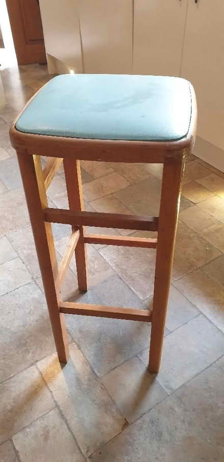 Photo of free Tall stool (Linslade LU7) #1