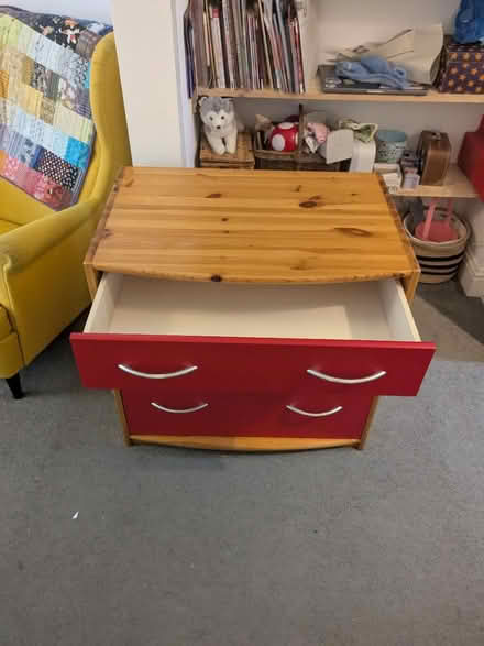 Photo of free Children's drawers (Mitcham/collierswood CR4) #2