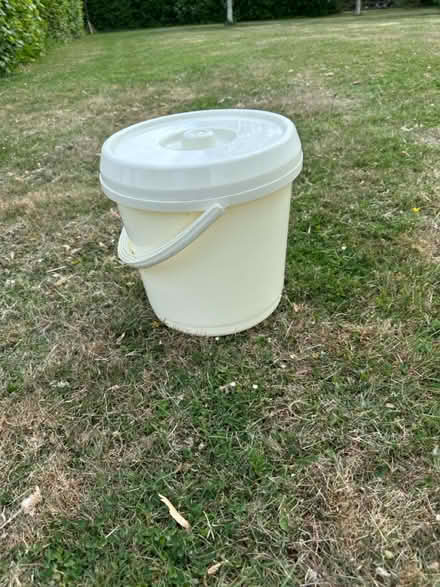 Photo of free Small round bin (Marden TN12 9) #1