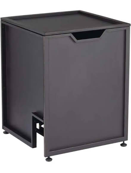 Photo of Propane Tank Hideaway/Holder (L5L 5P5) #1