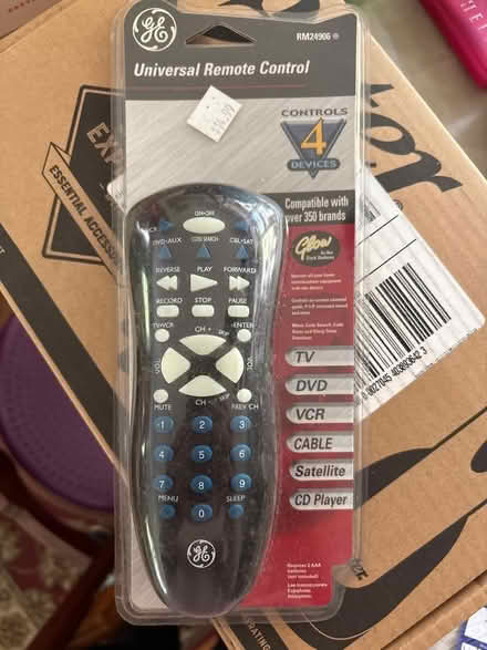 Photo of free GE universal remote (Ossining) #1