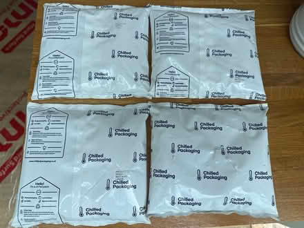 Photo of free 4 reusable chill packs, EX2 (Exeter EX2) #1