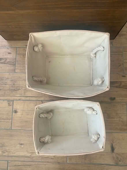 Photo of free 2 matching containers (Totteridge HW HP13) #2
