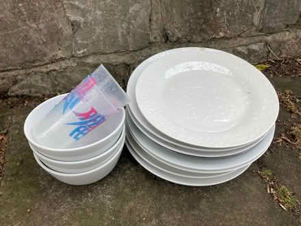 Photo of free Plates, bowls, plastic cups (BS8) #1