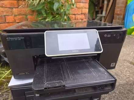 Photo of free HP Photosmart Premium printer (Ightfield SY13) #4
