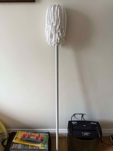Photo of free Floor mop, brand new, never used (Cutteslowe OX2) #1