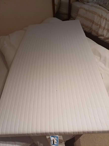 Photo of free Small mattress (Summertown OX2) #1