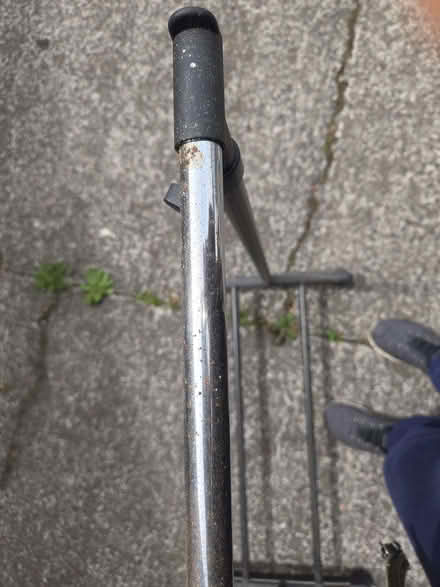 Photo of free Clothing rail on wheels (Ightfield SY13) #2
