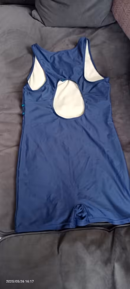 Photo of free Size 14 swim suit (PR2 Preston) #2