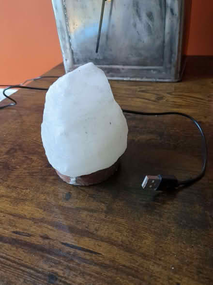 Photo of free USB salt lamp (South Gosforth NE3) #1