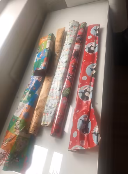 Photo of free Wrapping paper (Glasgow G51) #1