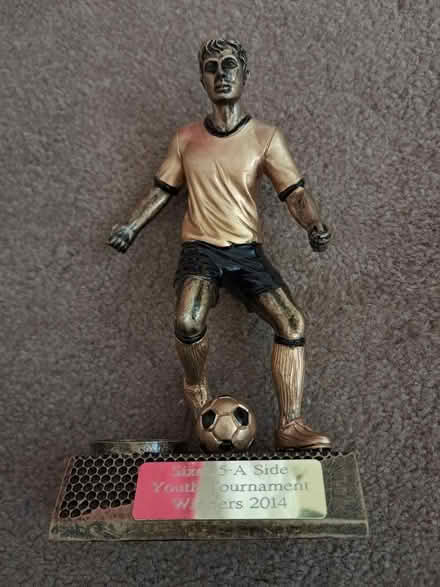 Photo of free Football trophy (BS8) #1