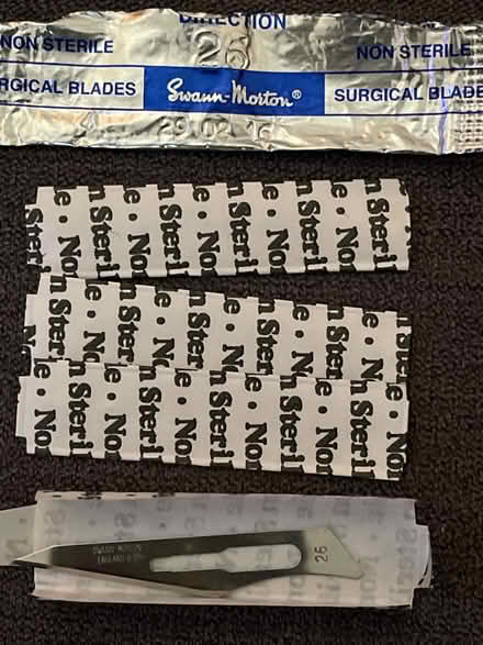 Photo of free Swan Morton scalpel blades x4 New (Battersea SW8) #1