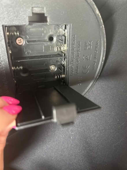 Photo of free Vanity mirror with light - magnifying on one side. (Earley RG6) #3