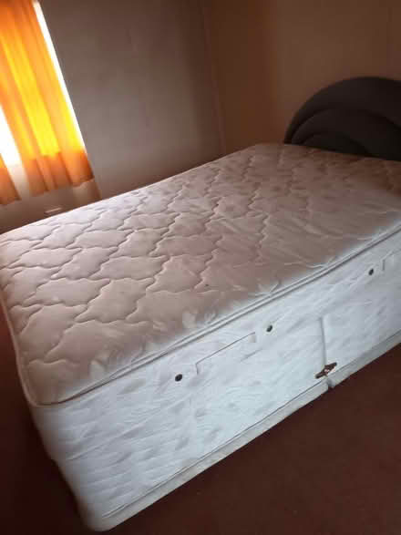 Photo of free Flat contents - more (BR3, Park Langley) #3