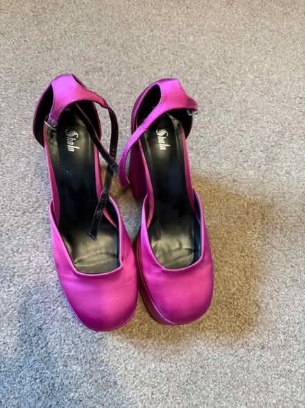 Photo of free Shoes (Leeds LS11) #3