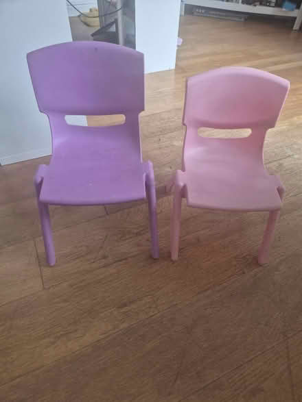 Photo of free Childrens chairs (Rufford. L40) #1