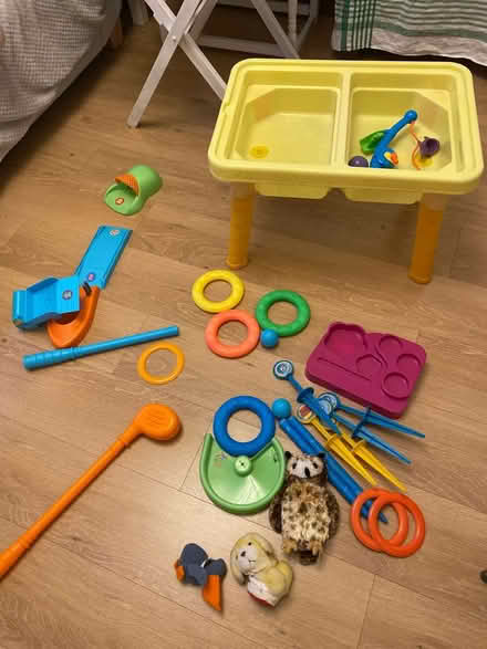 Photo of free Various toys (Carpenders park WD19) #1