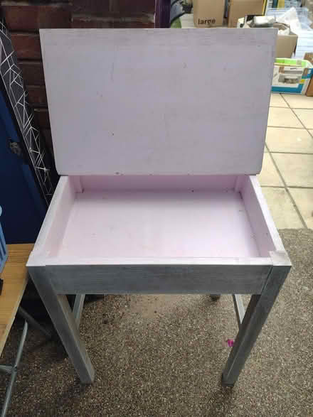 Photo of free Child's desk (Bournemouth, BH7) #2
