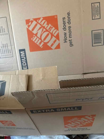 Photo of free Home Depot Packing Boxes (Falls Church) #1