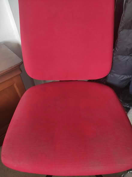 Photo of free Red office chair (Patcham) #2