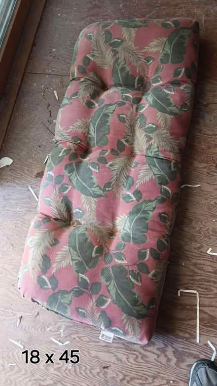 Photo of free Cushion for outdoor furniture (19095) #1